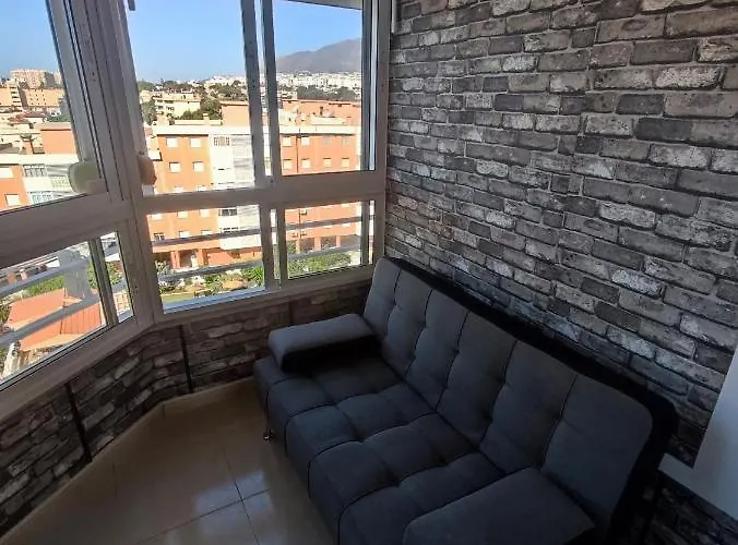View Studio, Vista Mar Y Piscina * Торремолинос