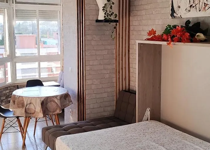 View Studio, Vista Mar Y Piscina * Торремолинос