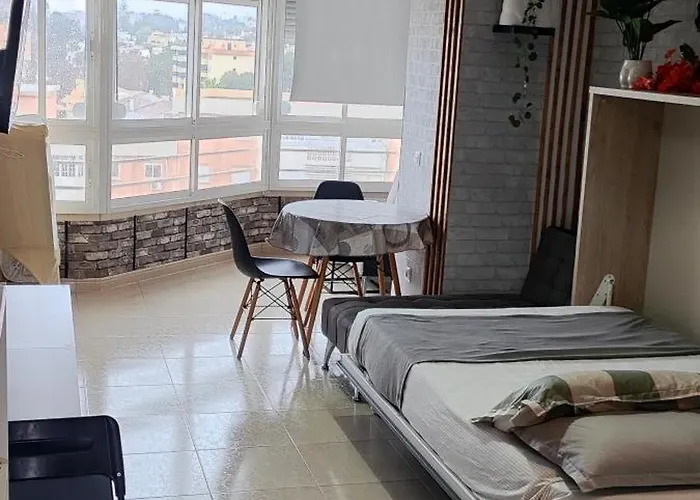 Apartment View Studio, Vista Mar Y Piscina Torremolinos